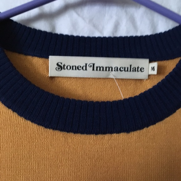 Stoned Immaculate Donna Pullover - Picture 3 of 6